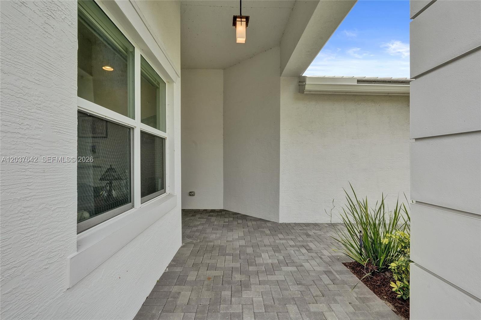 13328 SW River Rock Road — photo 4