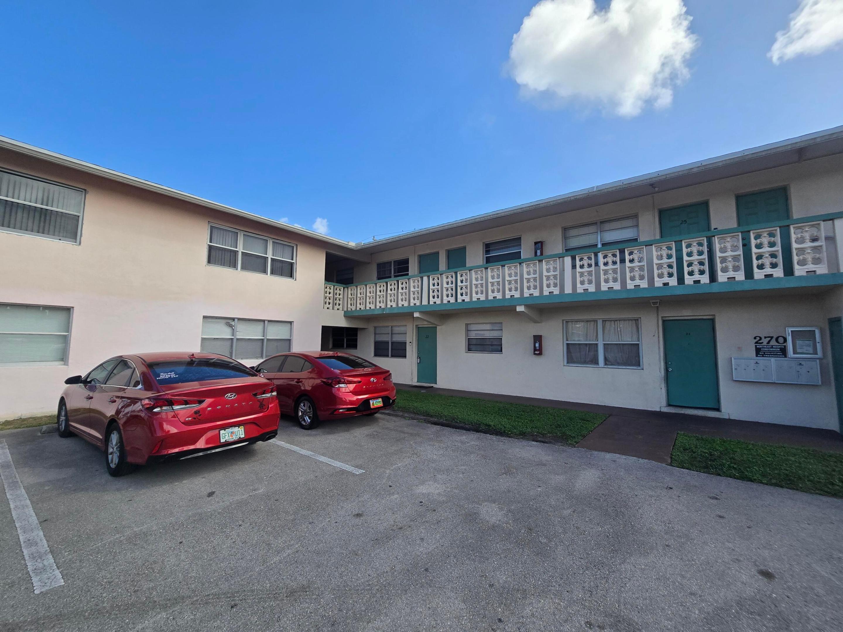 270 NE 40th Street NE 26, Oakland Park, FL 33334, Oakland Park