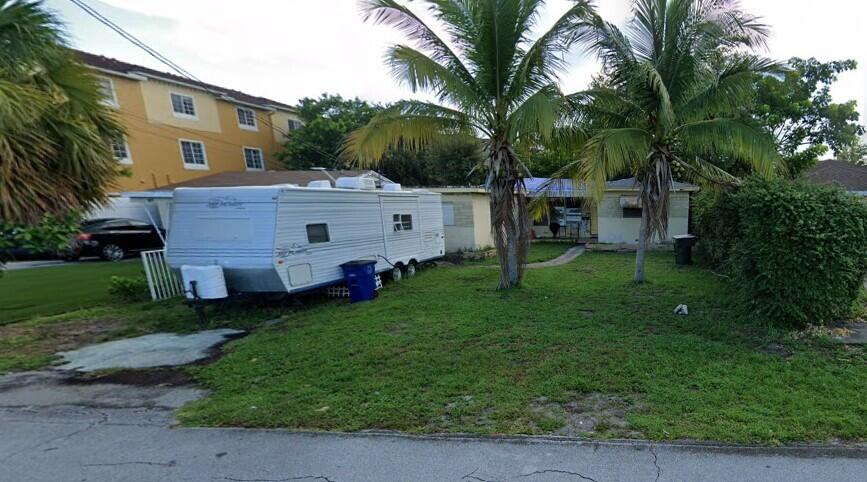 104 NW 3rd Avenue, Hallandale Beach, FL 33009, Hallandale Beach