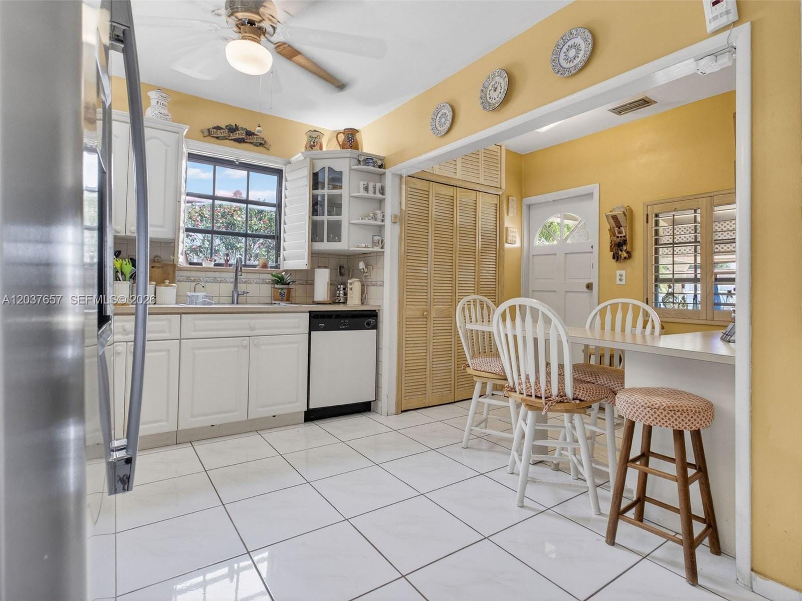 5430 W 4th Lane, Hialeah, FL 33012 photo 16