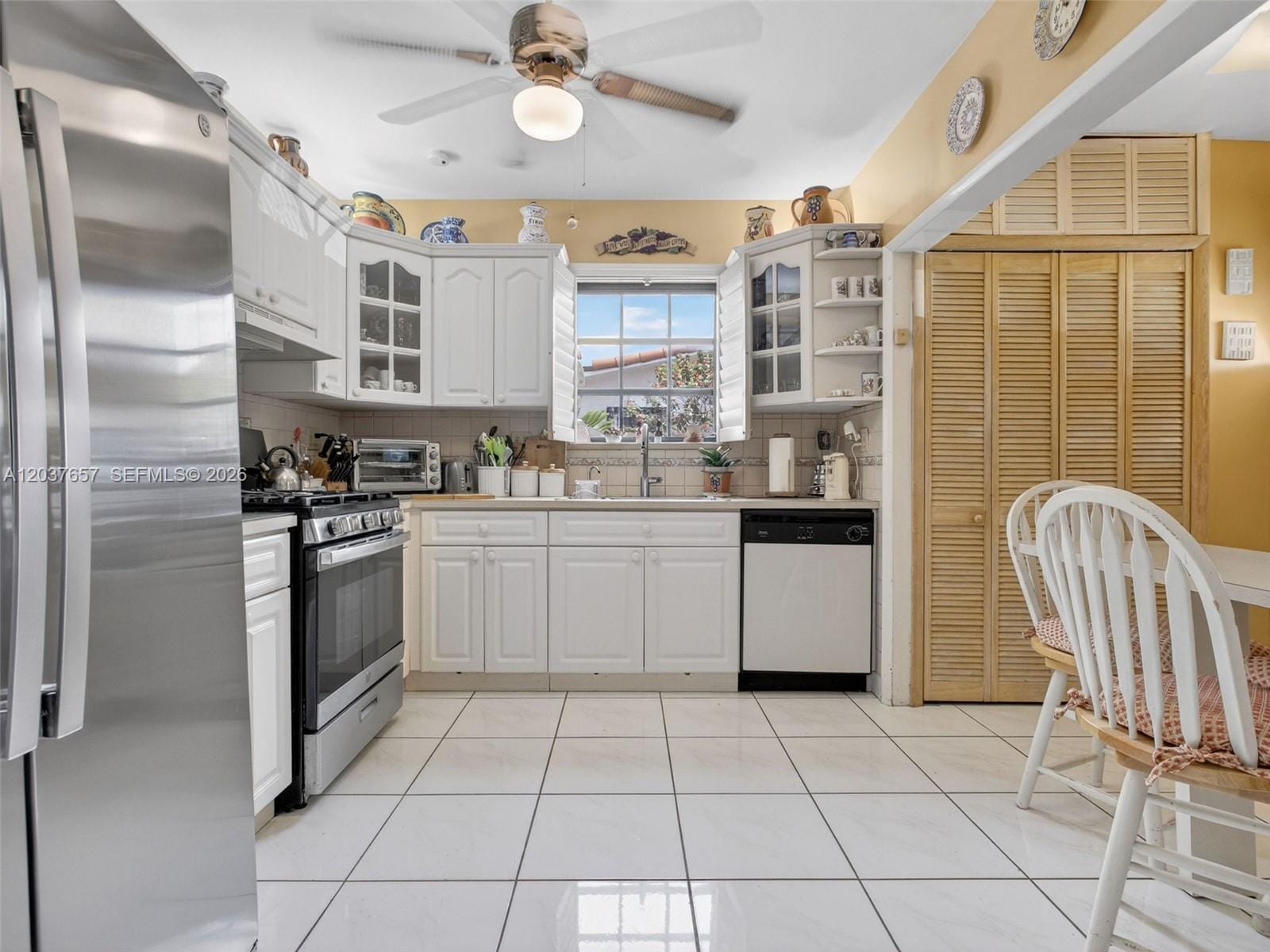 5430 W 4th Lane, Hialeah, FL 33012 photo 17