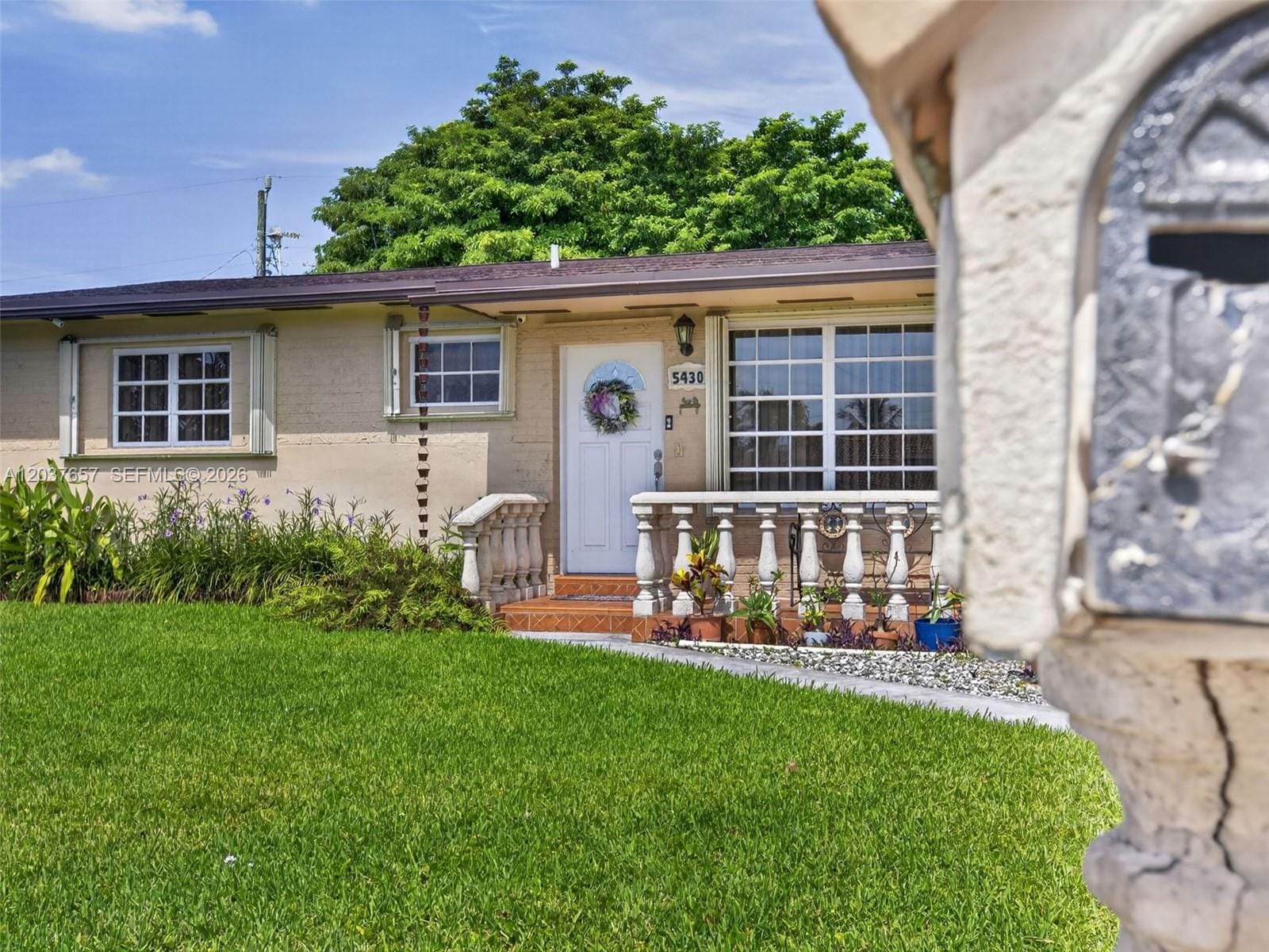 5430 W 4th Lane, Hialeah, FL 33012 photo 3