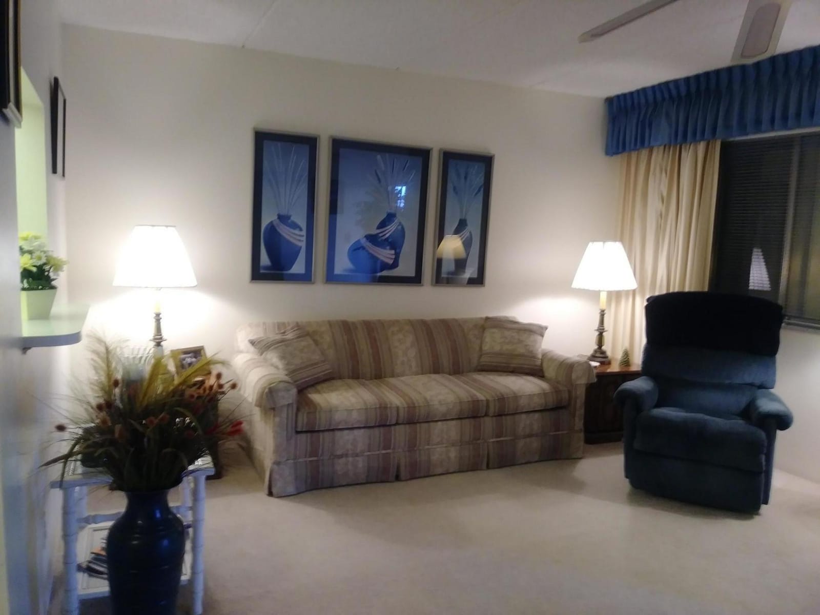 300 Village Green Circle S 302, Palm Springs, FL 33461 photo 13