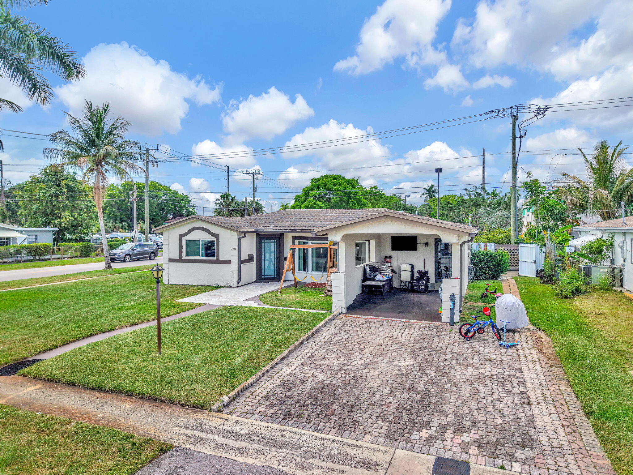 3300 NW 32nd Street, Lauderdale Lakes, FL 33309, Lauderdale Lakes