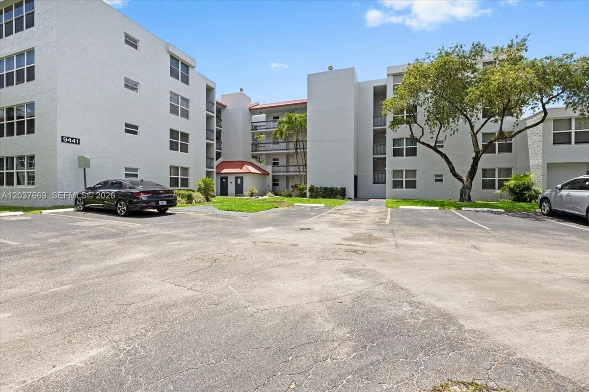 9441 Evergreen Place 206 — photo 1