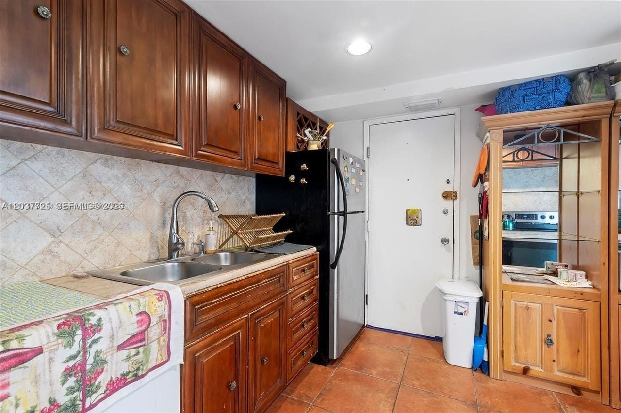 2841 NE 163rd Street 803, North Miami Beach, FL 33160 photo 15