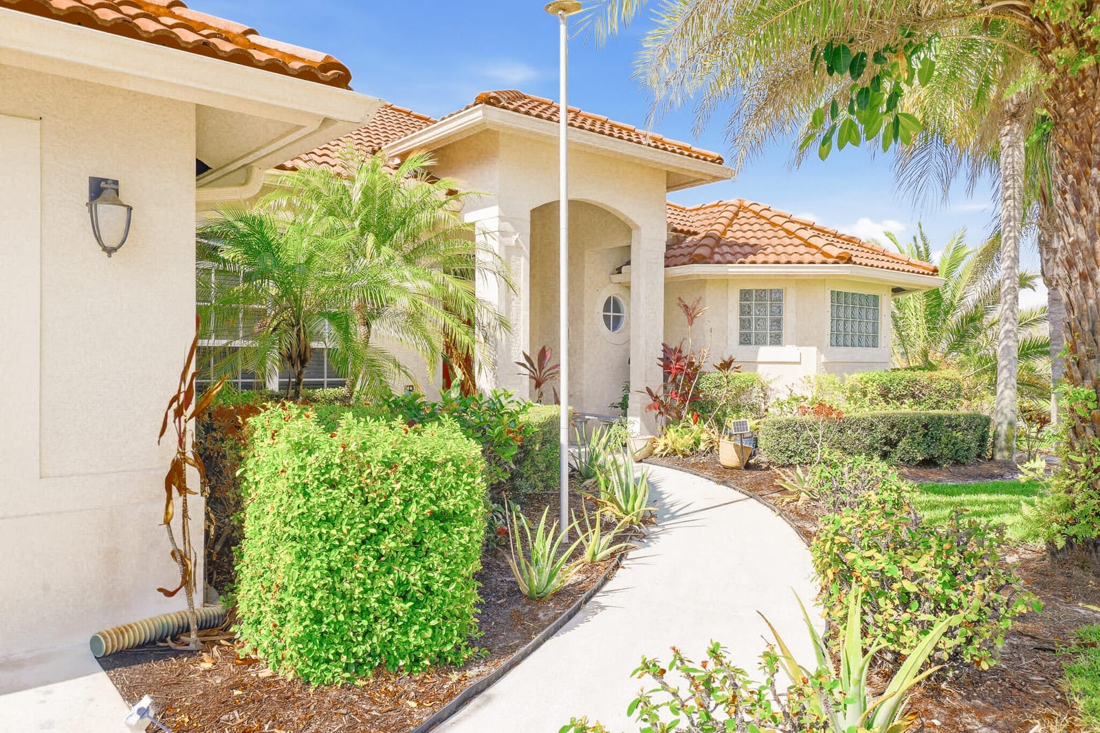 1602 SW Cefalu Circle — photo 5