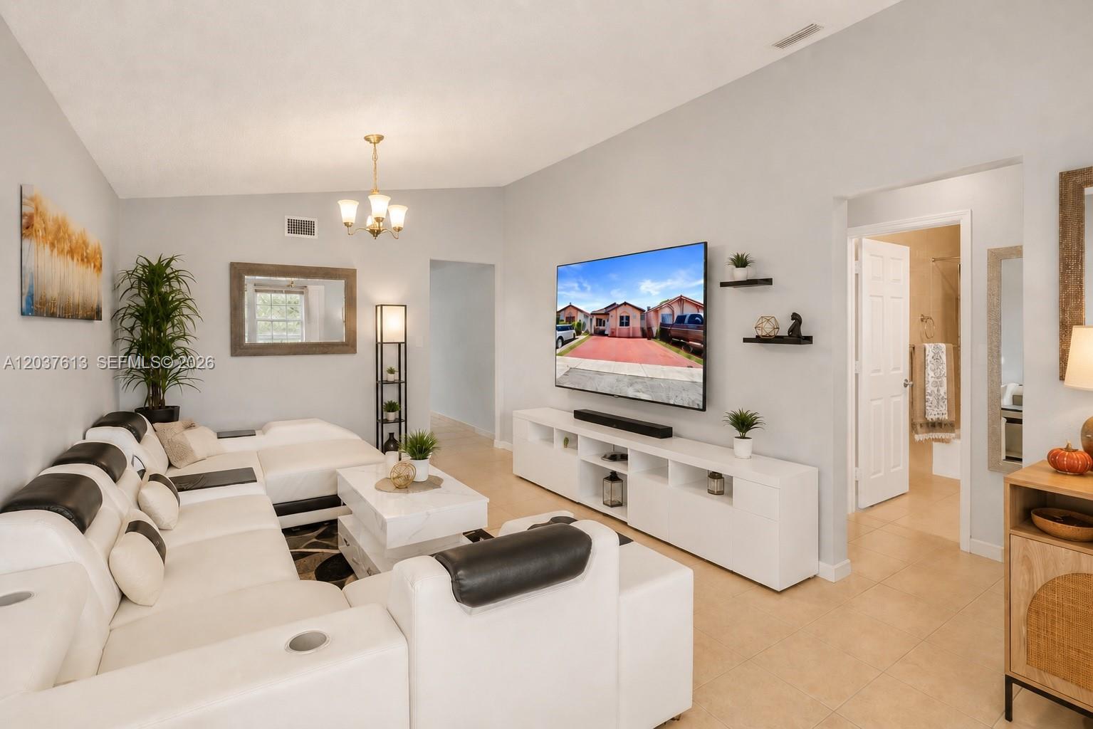 2886 W 74th Place, Hialeah, FL 33018, Hialeah
