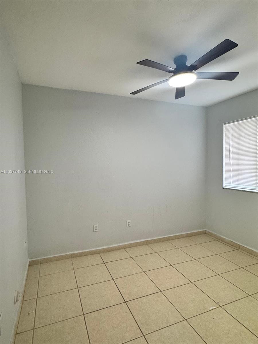 7502 NW 175th Street 7502 — photo 11