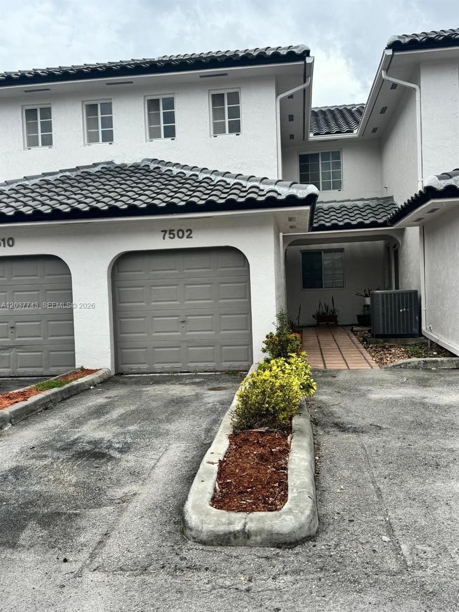 7502 NW 175th Street 7502, Hialeah, FL 33015, Hialeah
