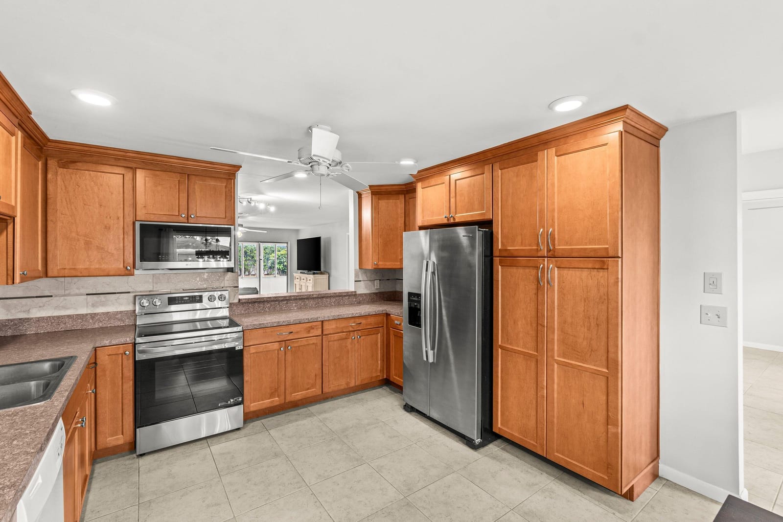 5074 Privet Place B, Delray Beach, FL 33484 photo 3