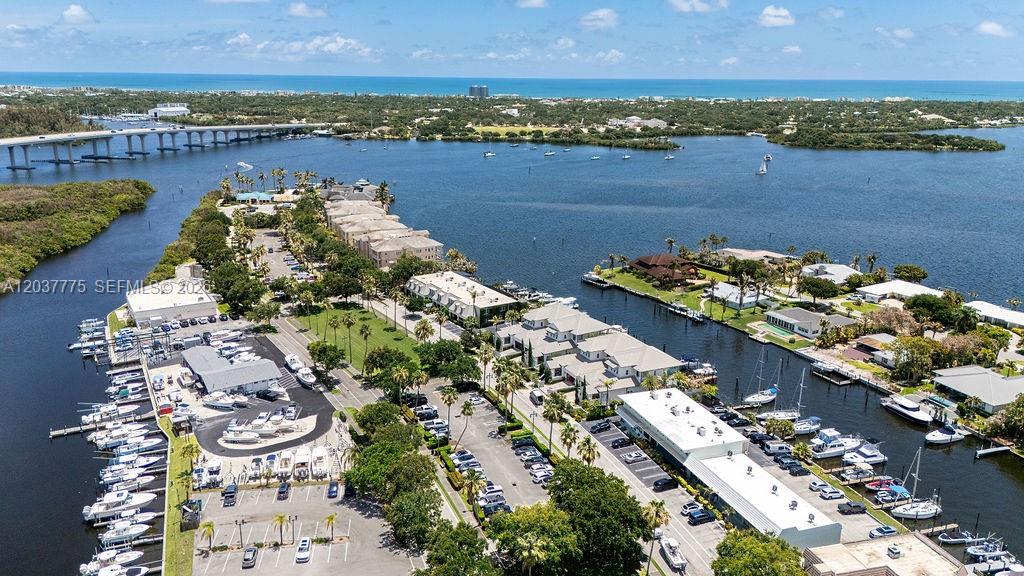 23 Royal Palm Point B, Vero Beach, FL 32960, Vero Beach