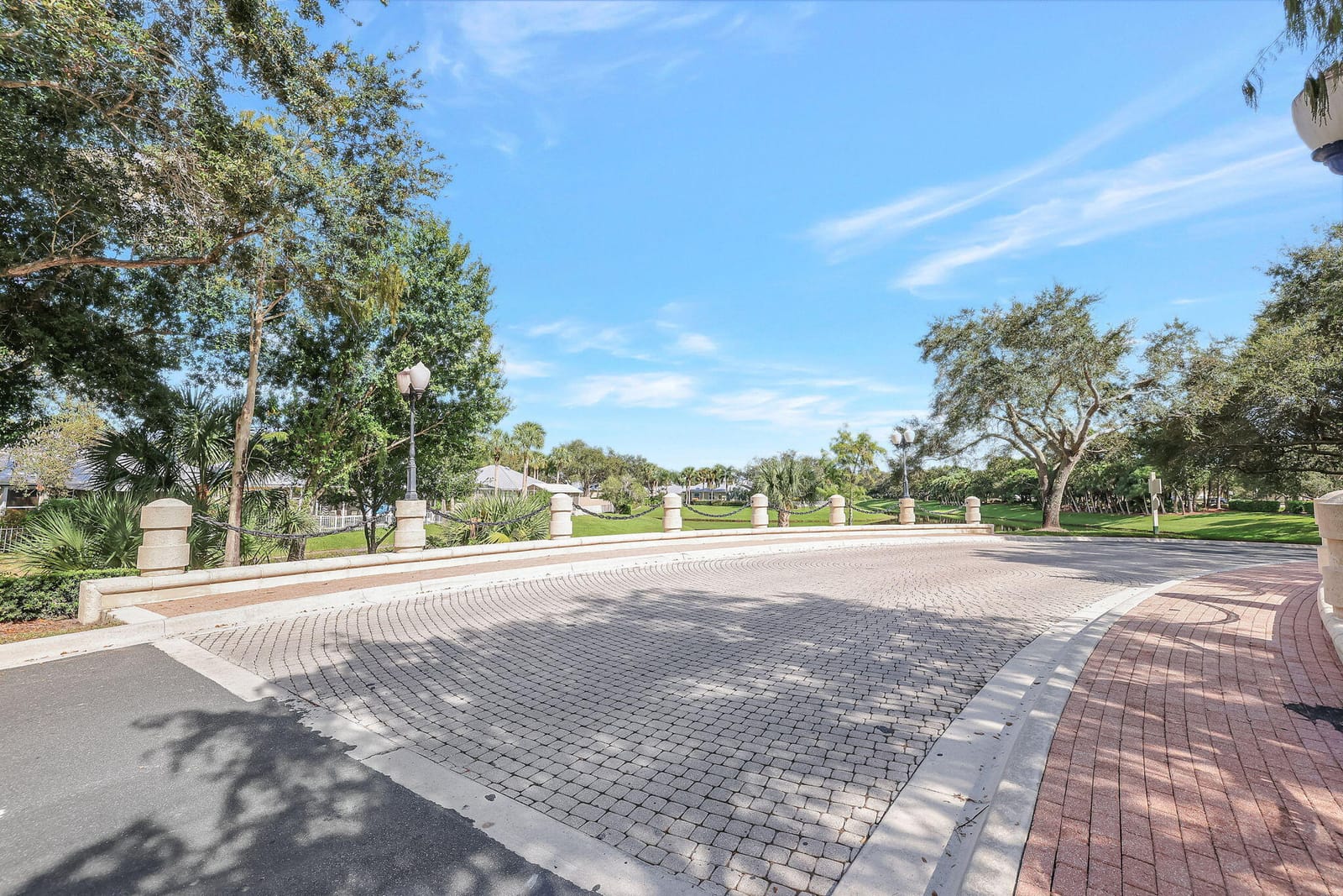 2433 SW Danbury Lane, Palm City, FL 34990 photo 8