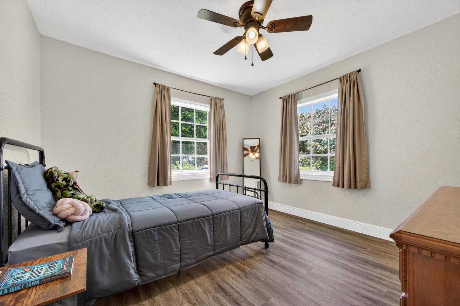 410 SE 4th Avenue, South Bay, FL 33493 photo 7