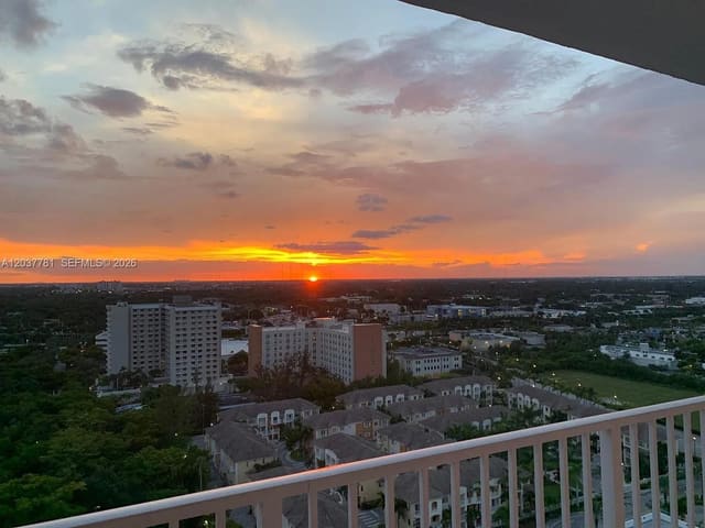 2801 NE 183rd Street 2107W, Aventura, FL 33160