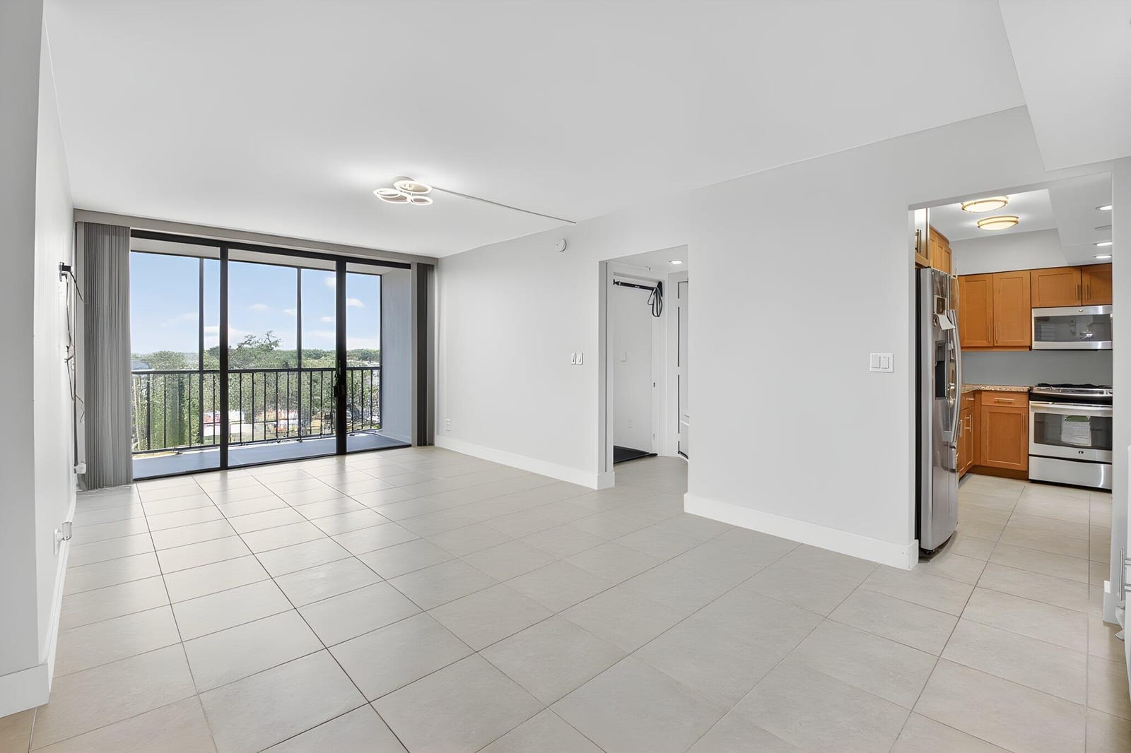7786 Lakeside Boulevard 653, Boca Raton, FL 33434 photo 10