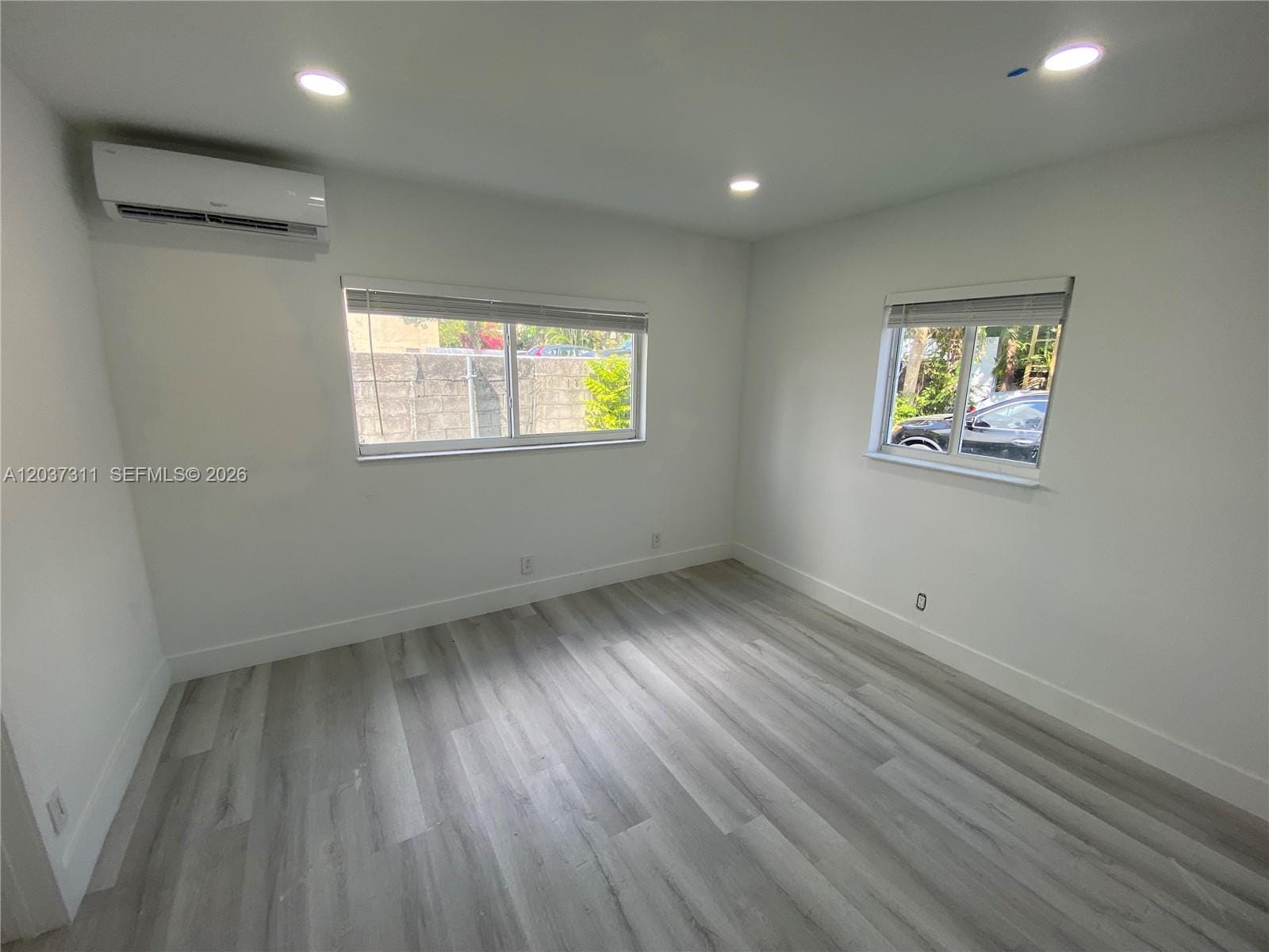 3071 SW 27th Avenue 4 — photo 4