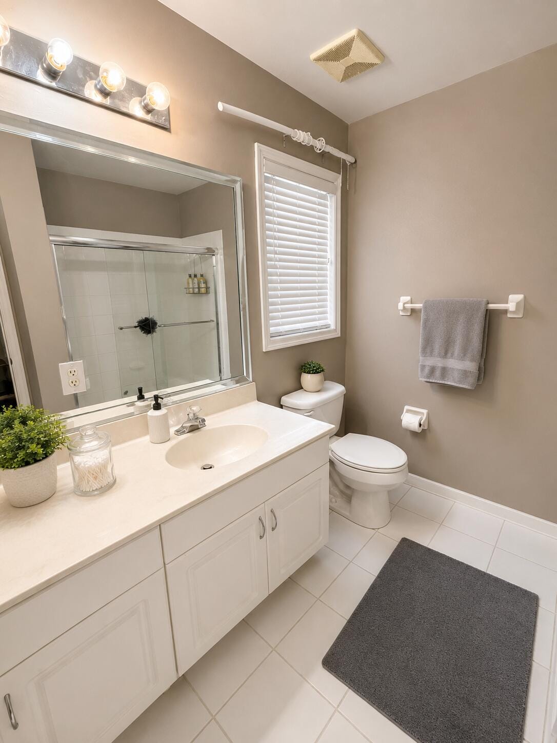 10706 Hidden Bend Way — photo 11