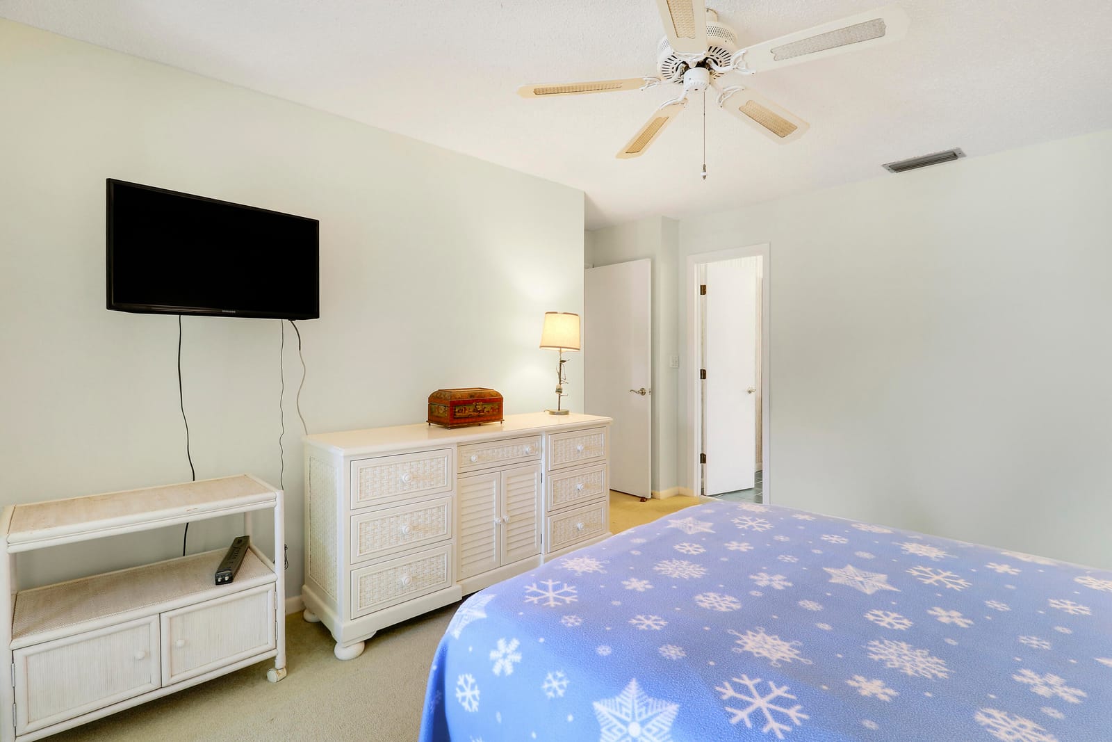 1127 E Seminole Avenue 15b, Jupiter, FL 33477 photo 17