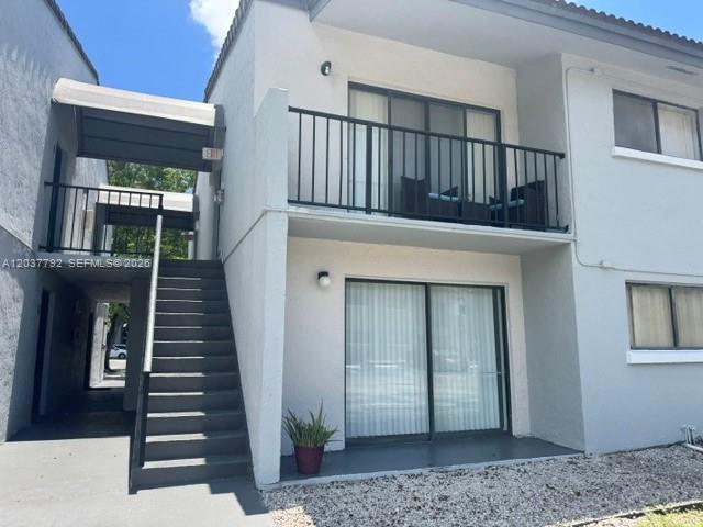 7030 NW 179th Street 104, Hialeah, FL 33015, Hialeah