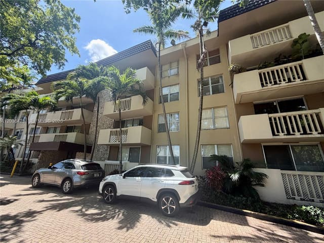 1800 Sans Souci Boulevard 239, Bayview Palms, North Miami, FL