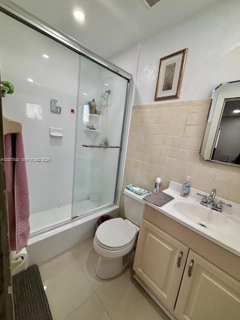 7461 Douglas Street, Hollywood, FL 33024 photo 11