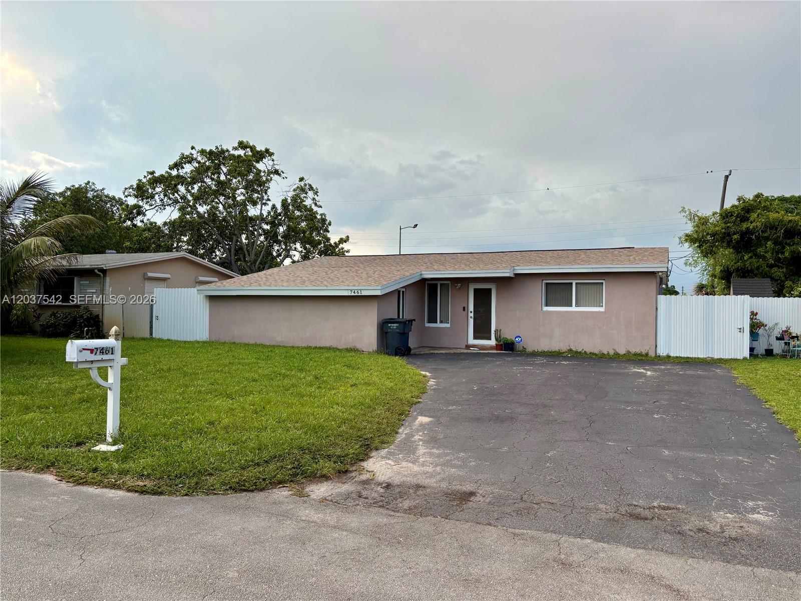 7461 Douglas Street, Hollywood, FL 33024, Hollywood