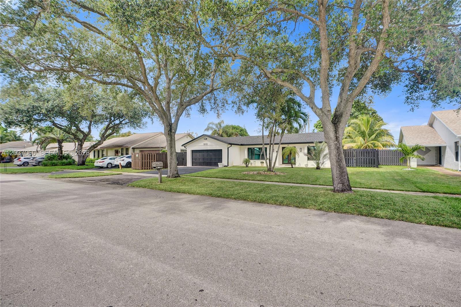 5112 SW 87th Avenue, Cooper City, FL 33328 photo 4