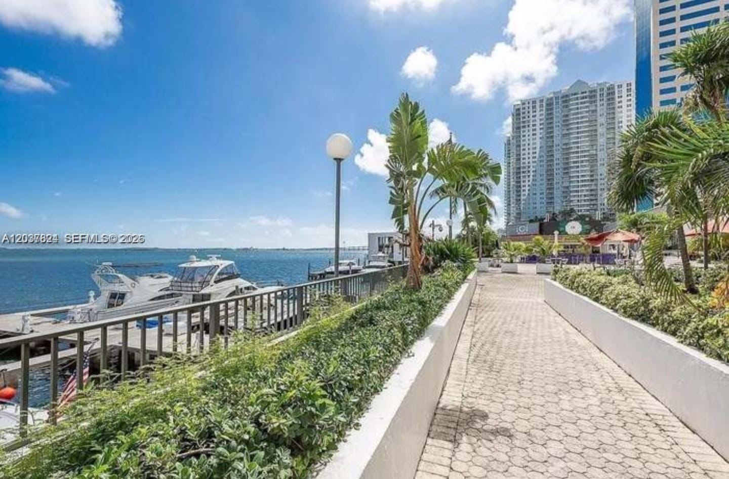 801 Brickell Bay Drive 764, Miami, FL 33131 photo 27
