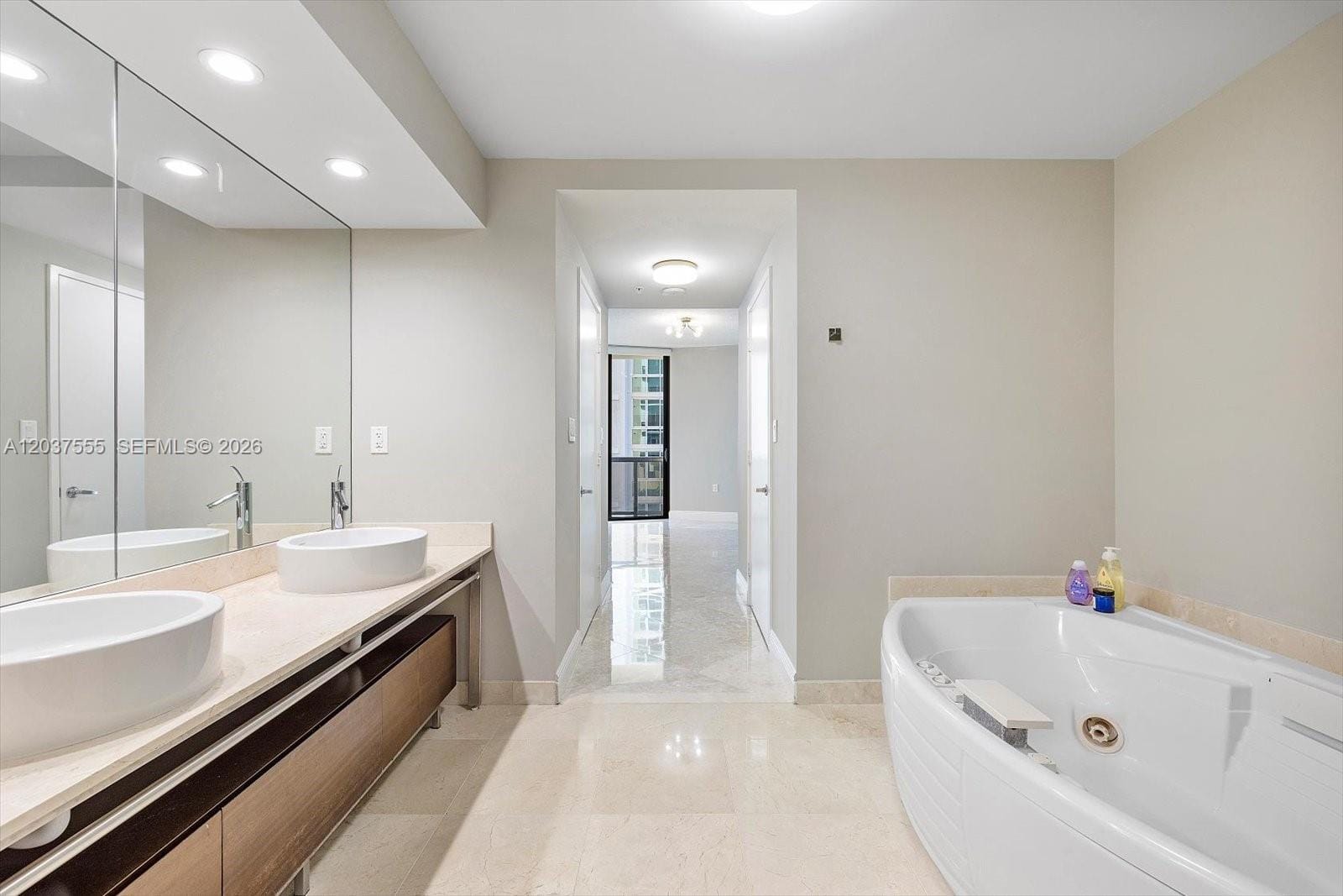 16275 Collins Avenue 502, Sunny Isles Beach, FL 33160 photo 19