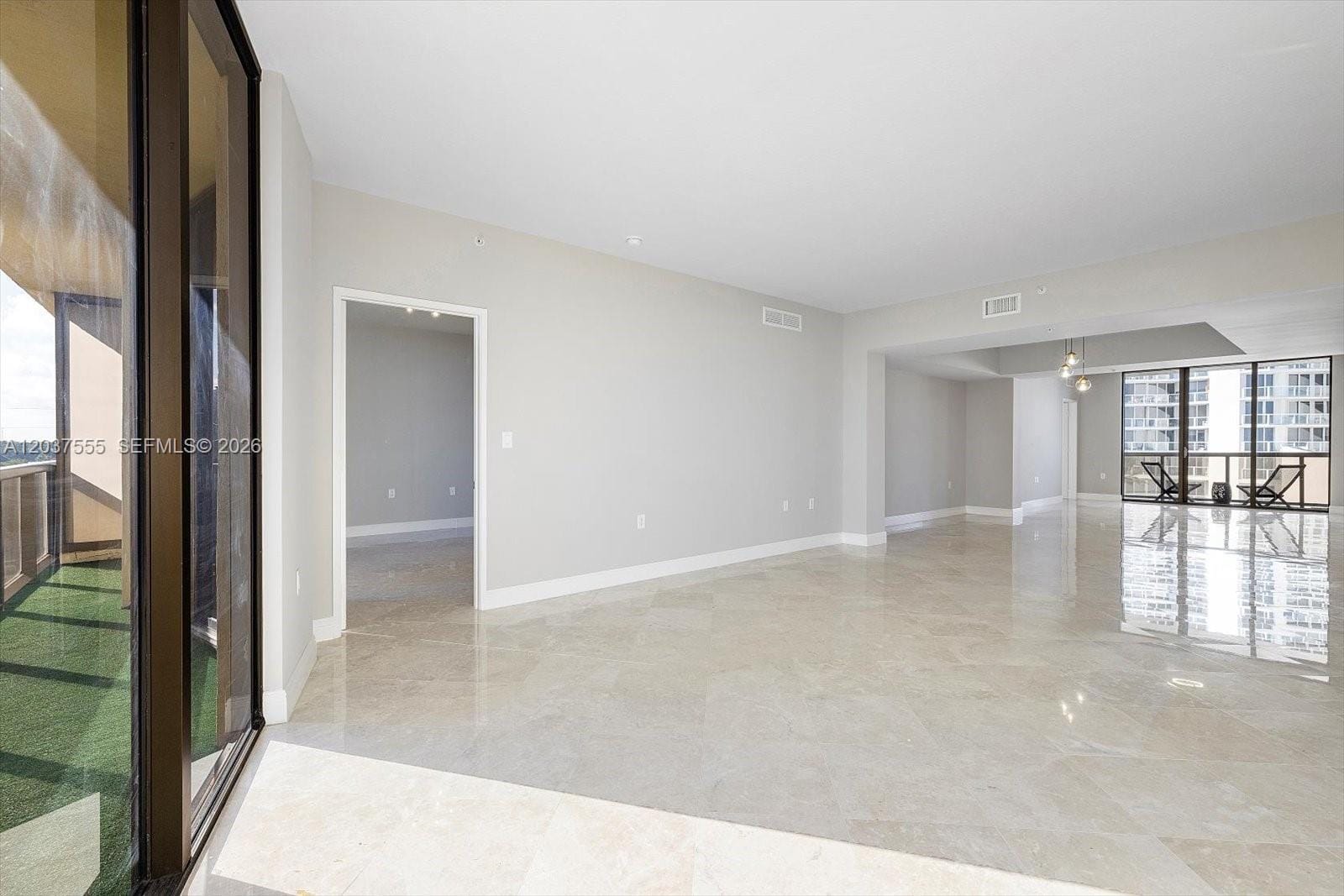 16275 Collins Avenue 502, Sunny Isles Beach, FL 33160 photo 9