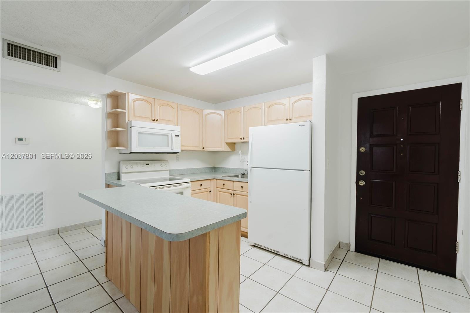747 NW 13th Avenue 3 — photo 3