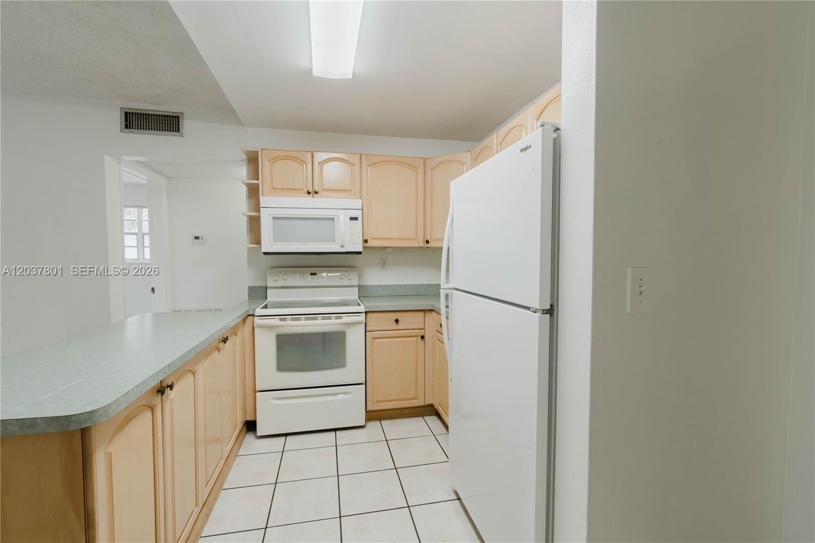 747 NW 13th Avenue 3 — photo 5