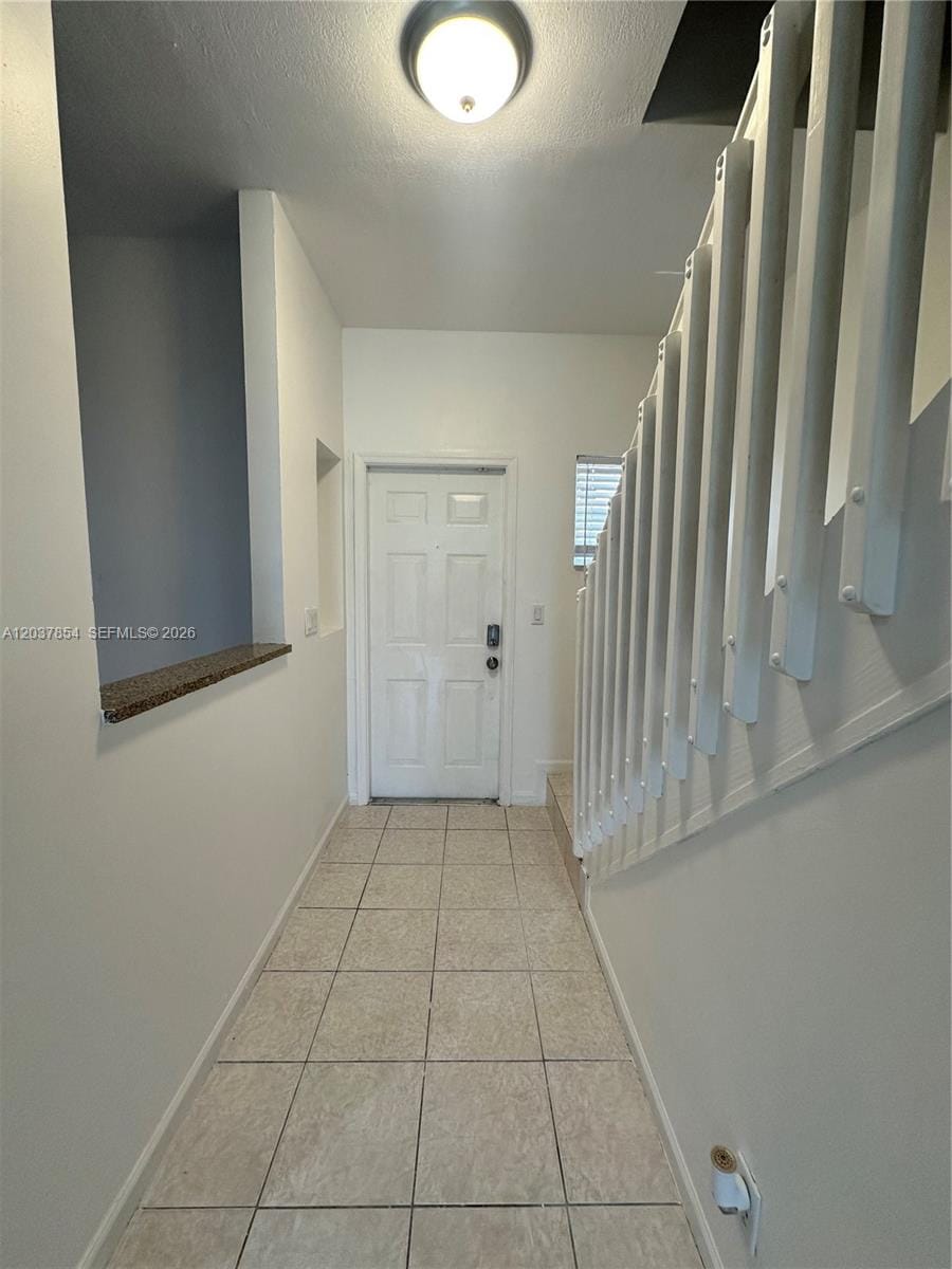 5541 NW 90th Terrace — photo 2