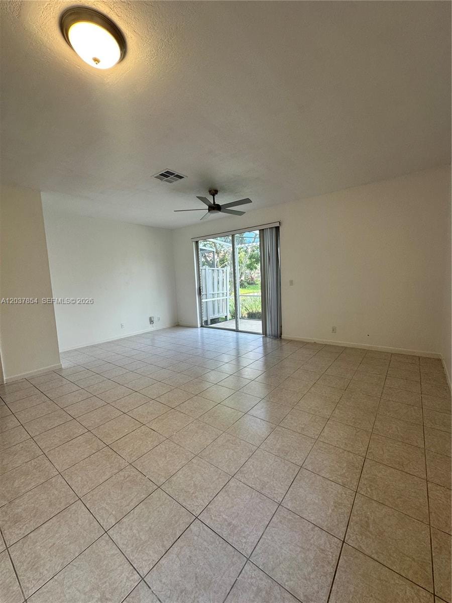5541 NW 90th Terrace — photo 5