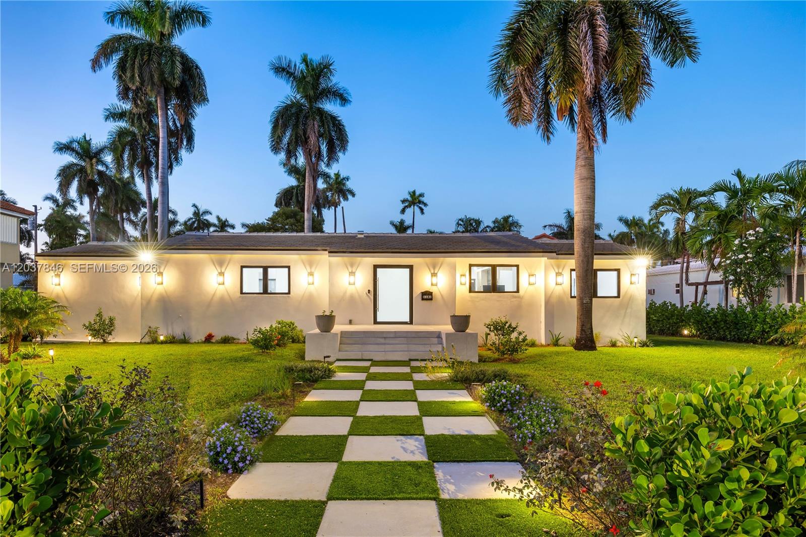 1141 Hollywood Boulevard, Hollywood, FL 33019, Hollywood