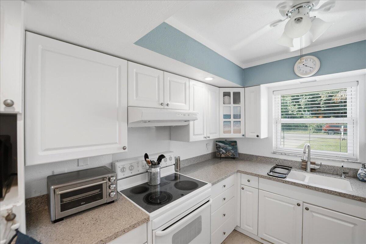 1153 SE 14th Street, Stuart, FL 34996 photo 14