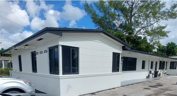 3735 NW 21st Court 3735, Miami, FL 33142, Miami