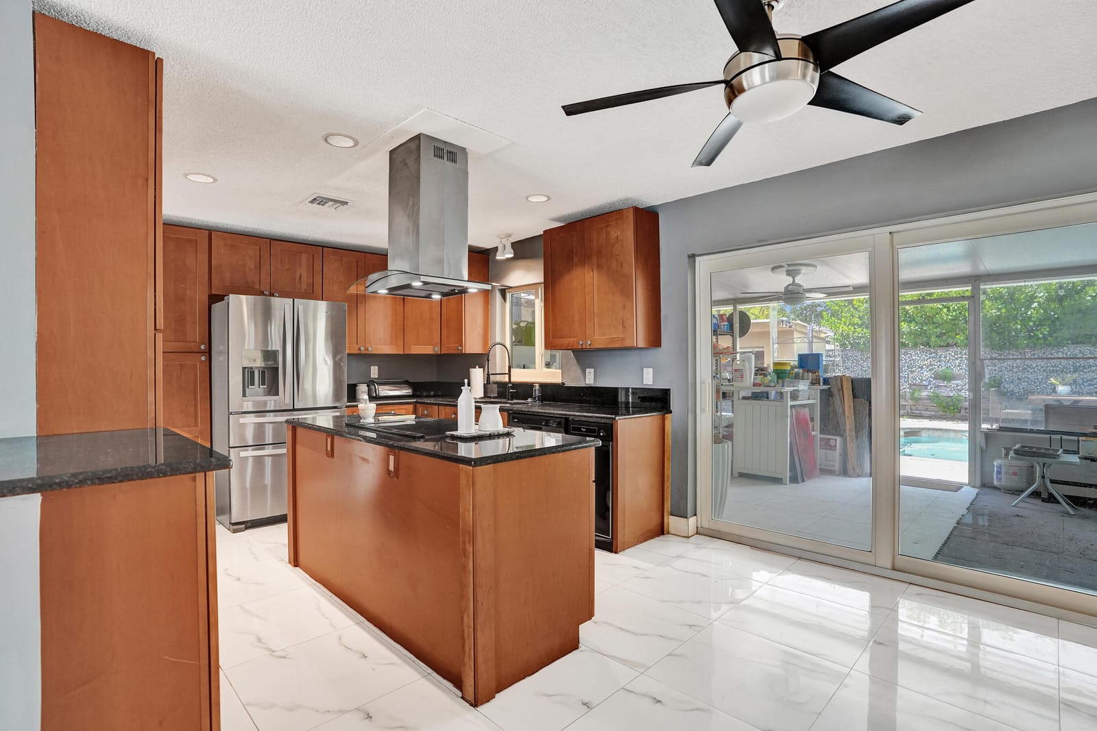 307 SE 14th Place, Deerfield Beach, FL 33441 photo 12