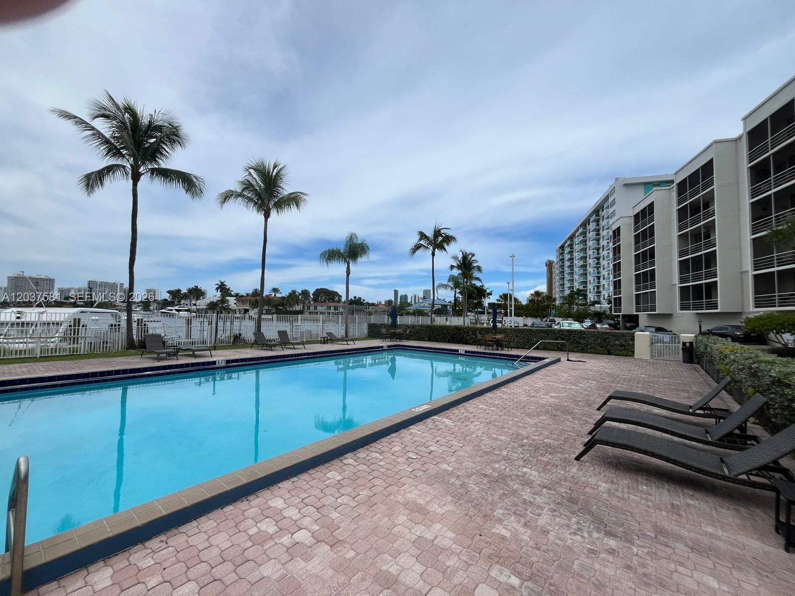 2821 N Miami Beach Boulevard 5-T, North Miami Beach, FL 33160 photo 21