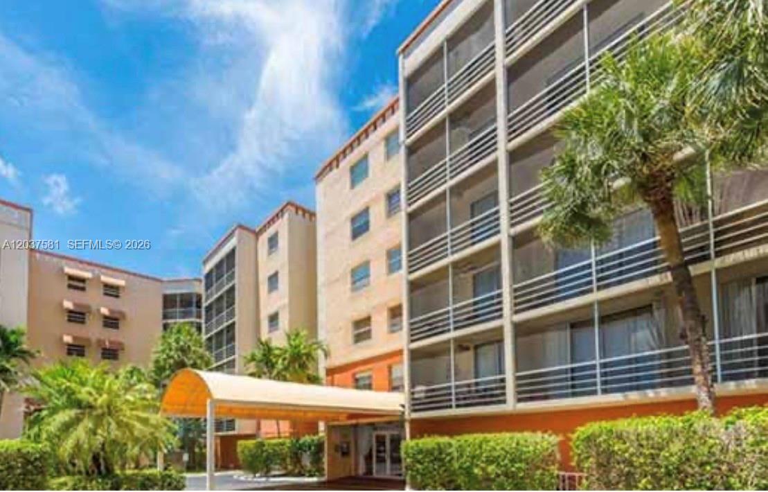 2821 N Miami Beach Boulevard 5T, North Miami Beach, FL 33160, North Miami Beach