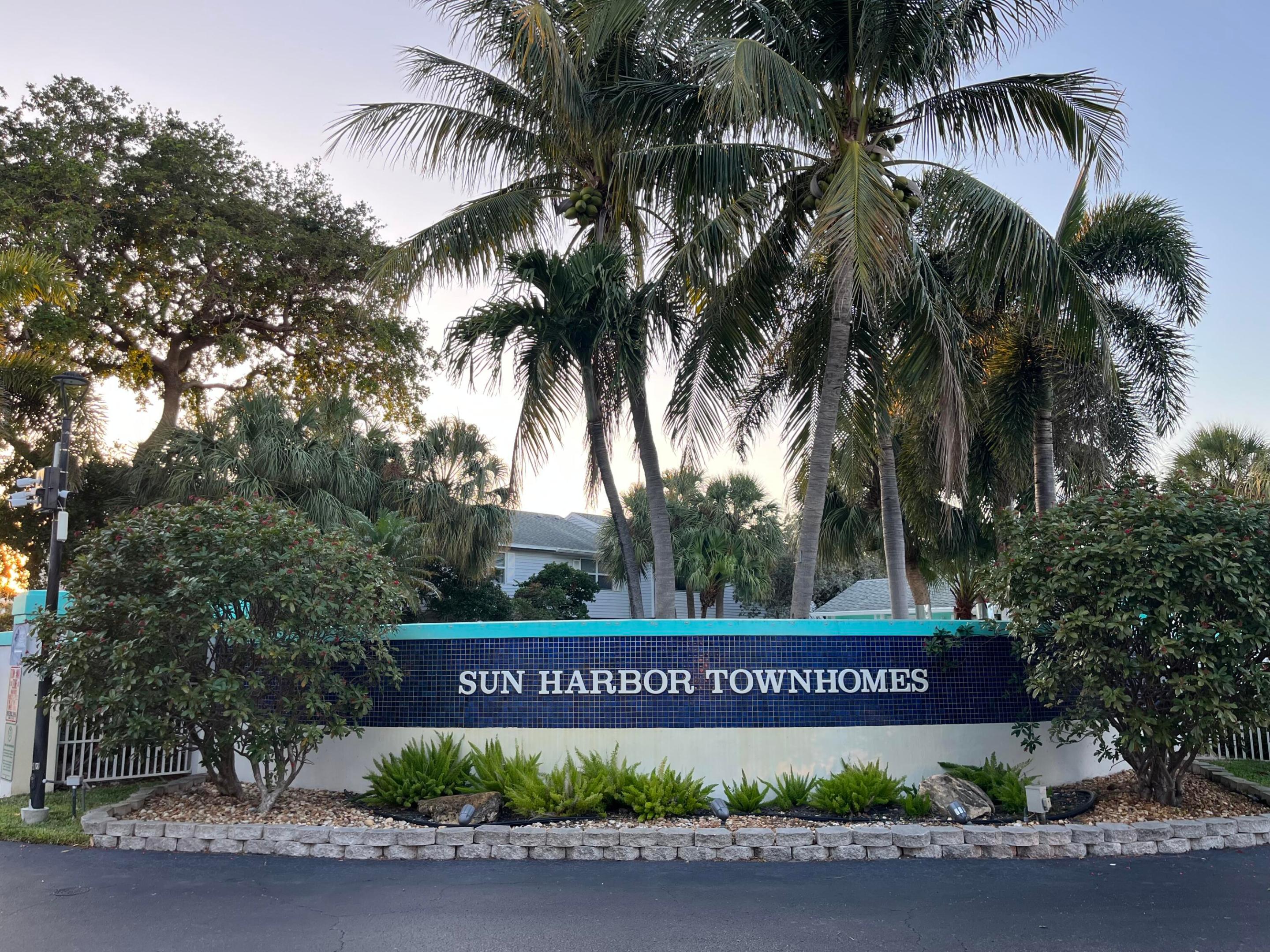 2589 NE 15th Street, Pompano Beach, FL 33062, Pompano Beach