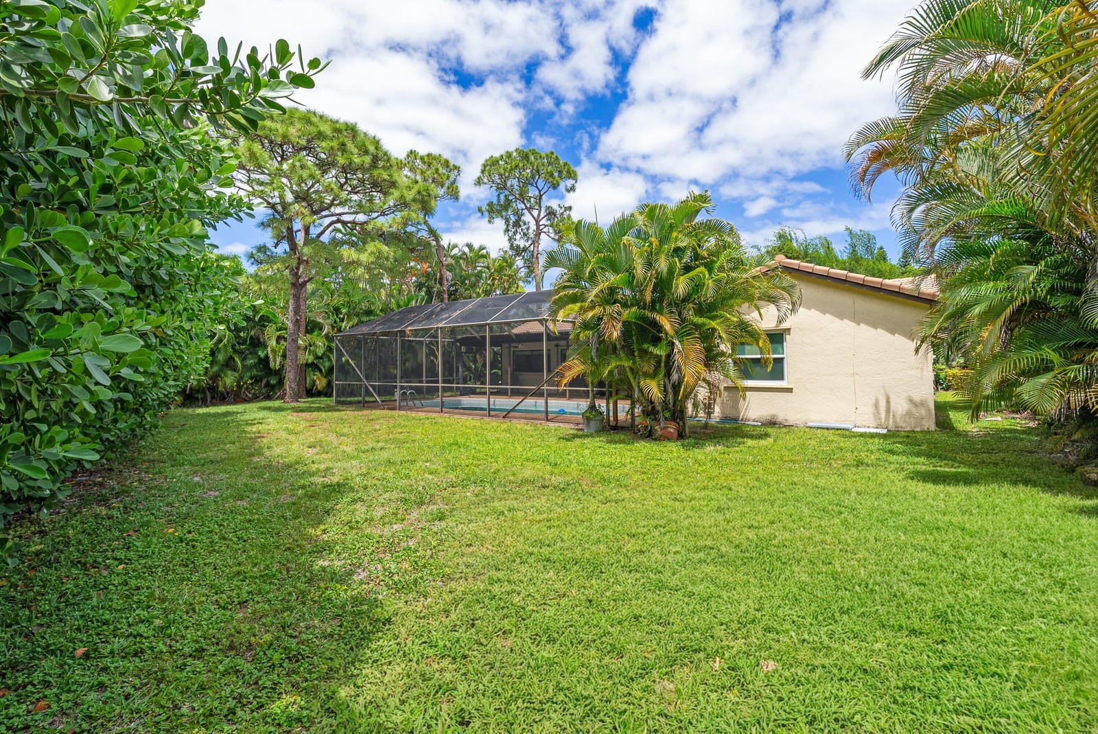 2493 Timbercreek Circle NW, Boca Raton, FL 33431 photo 18