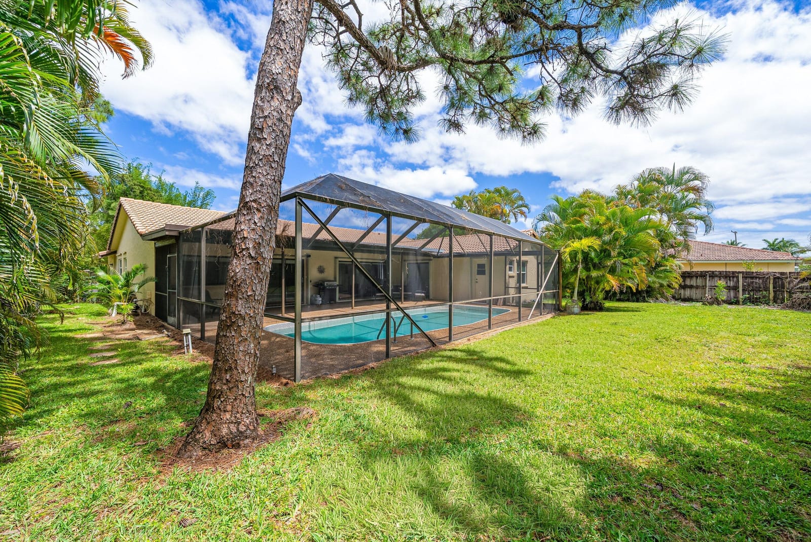 2493 Timbercreek Circle NW, Boca Raton, FL 33431 photo 3