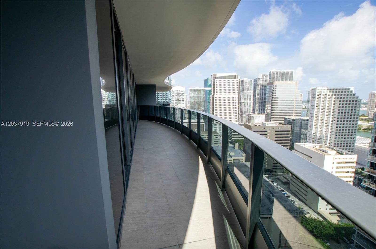 1000 Brickell Plaza 2809, Miami, FL 33131, Miami