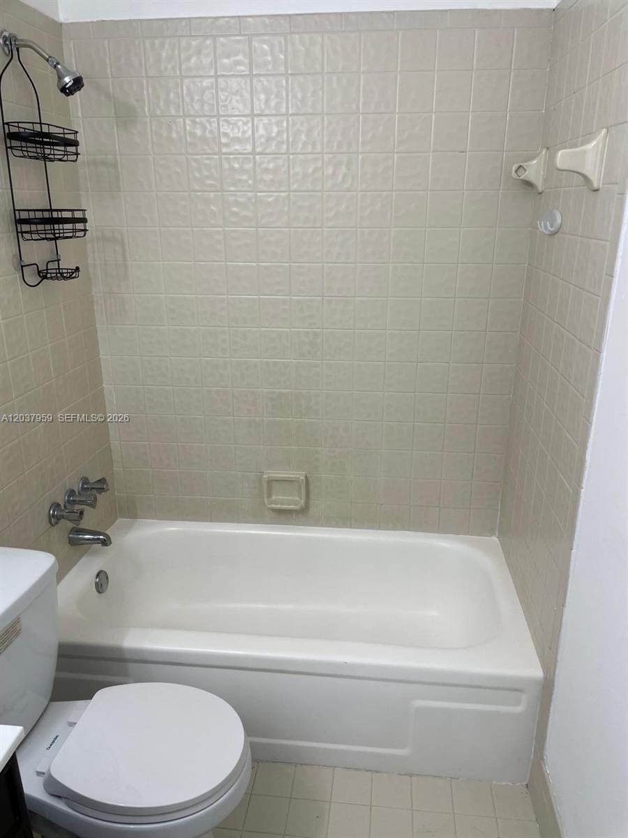 2060 SW 90th Avenue A-18 — photo 5