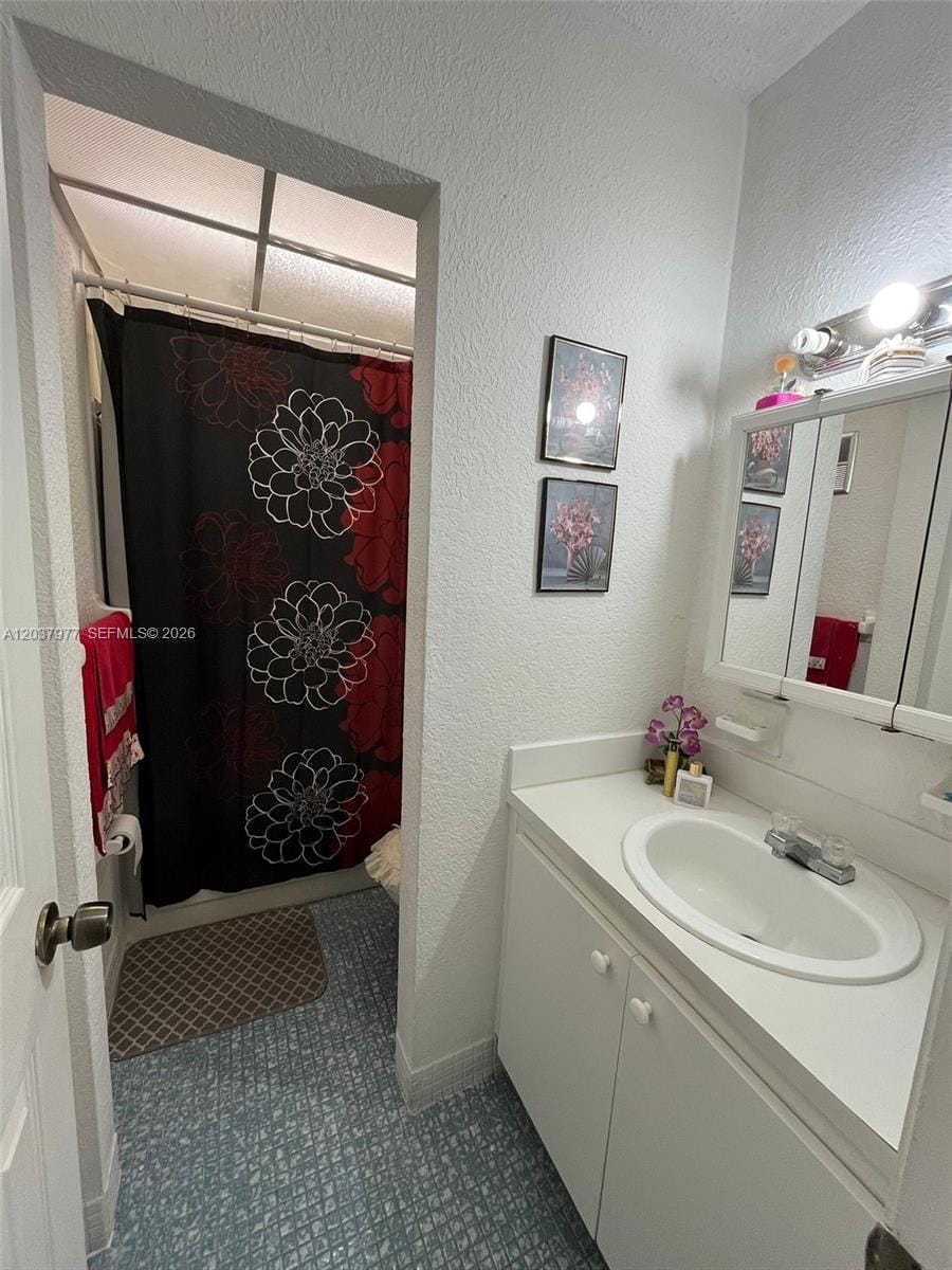 525 W 69th Street 207, Hialeah, FL 33014 photo 6