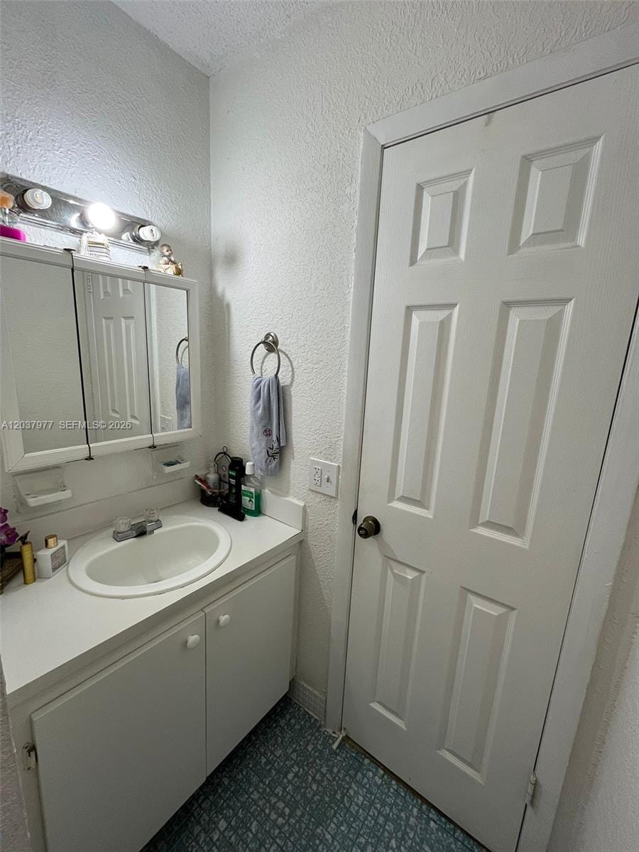 525 W 69th Street 207, Hialeah, FL 33014 photo 7