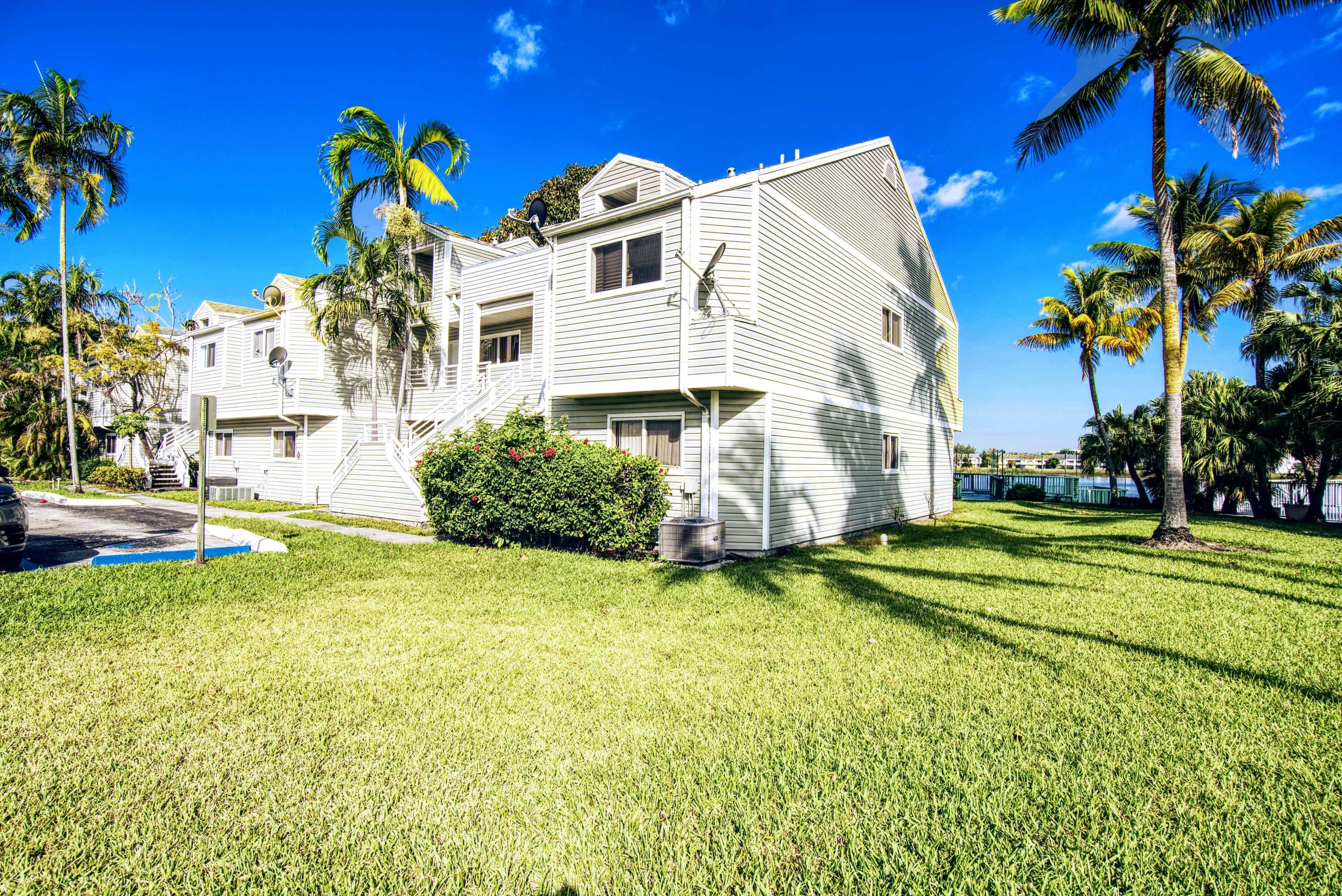 3401 NW 44th Street 205, Lauderdale Lakes, FL 33309, Lauderdale Lakes