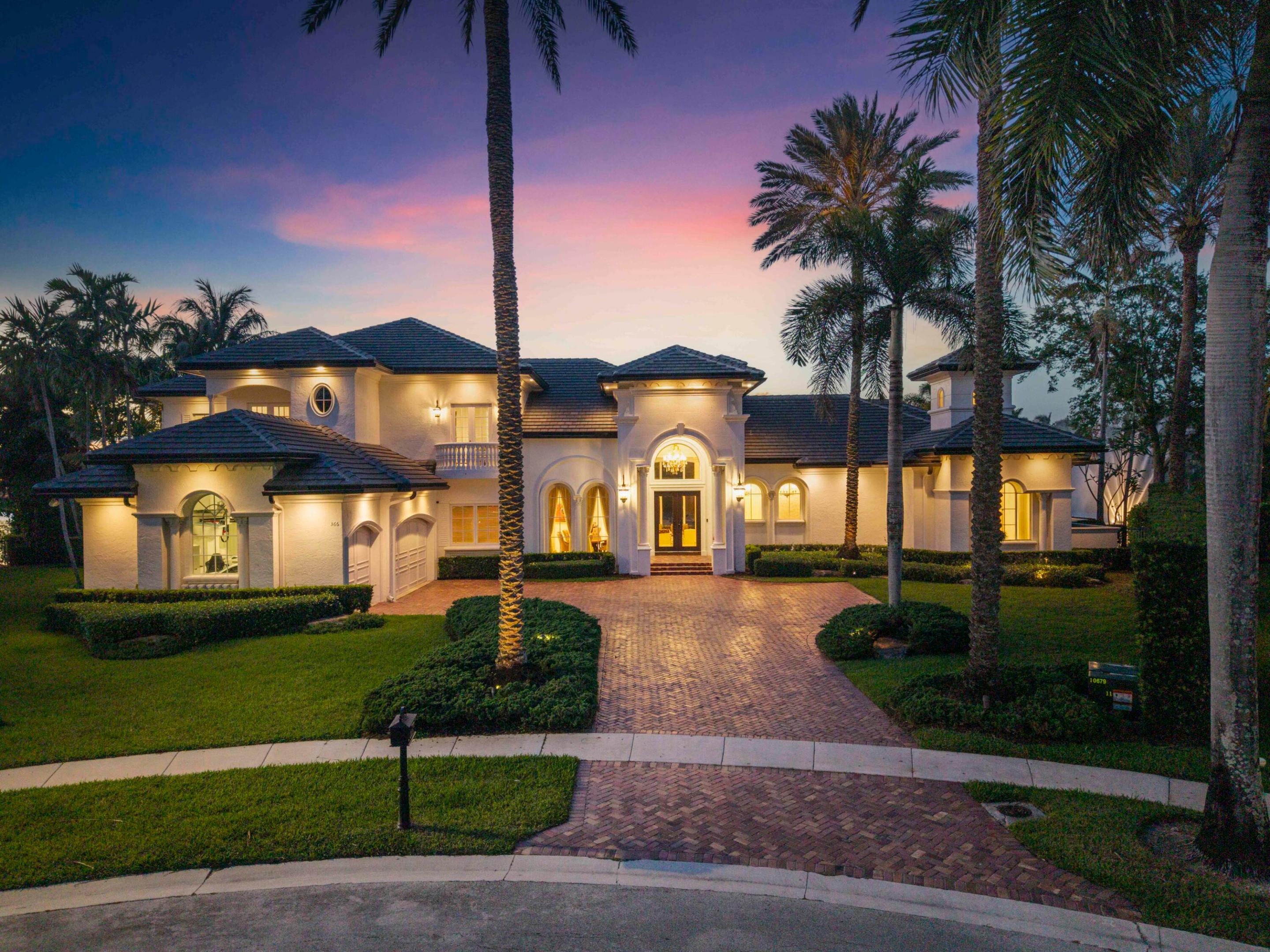 366 Sweet Bay Avenue, Plantation, FL 33324, Plantation